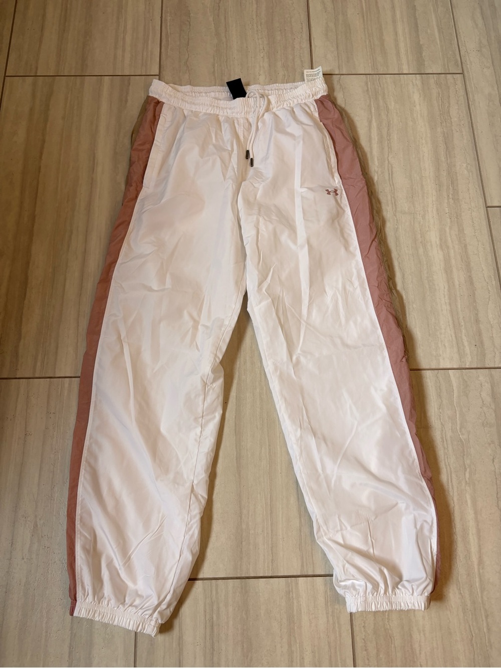 Under Armour Women's Icon Crinkle Water Repellent Pants size XS